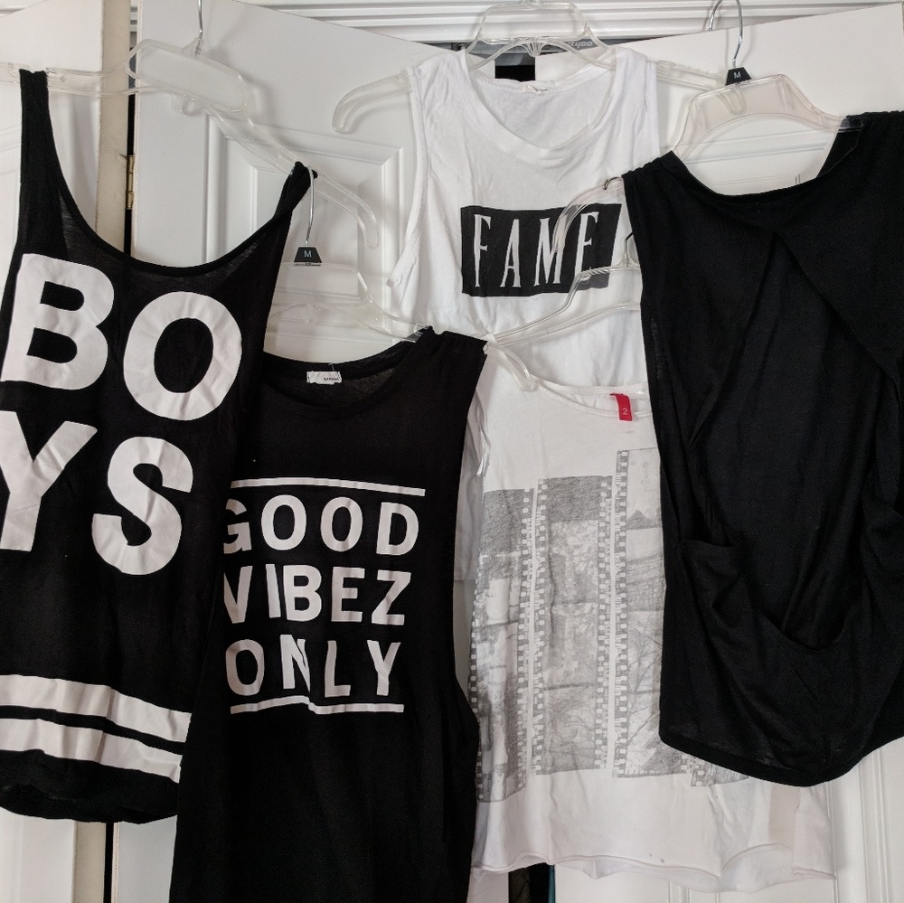 TANK TOP LOT